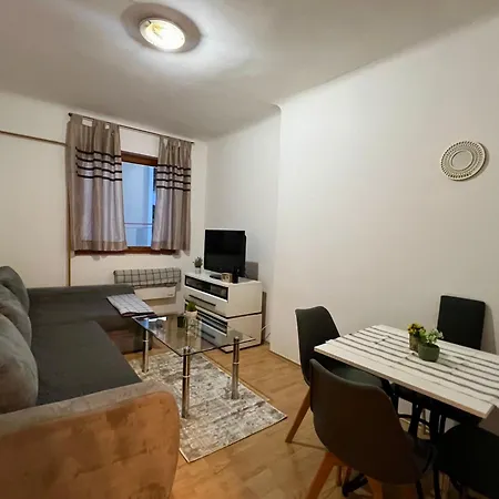 Apartment Center One-bedroom Loft